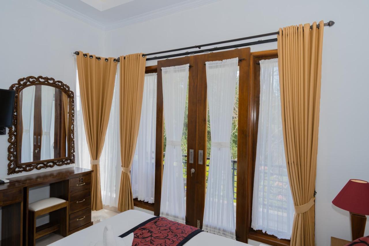 Lo Sari Bungalow Batununggul Exterior foto